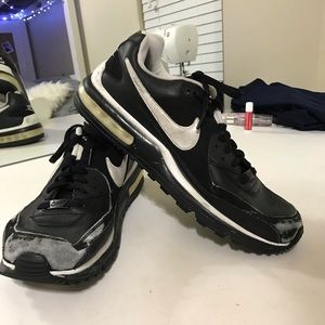 Black & White Nike Air Maxs